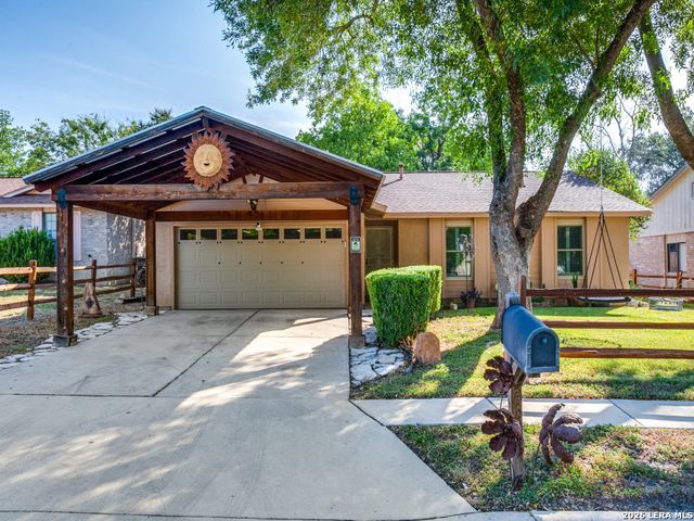 13318 LARKBROOK ST, San Antonio, TX 78233