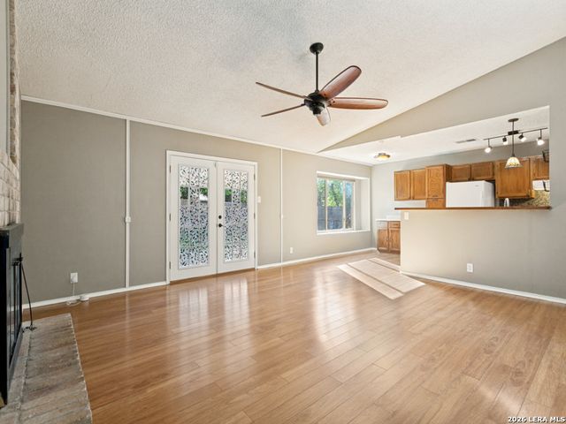 13318 LARKBROOK ST, San Antonio, TX 78233