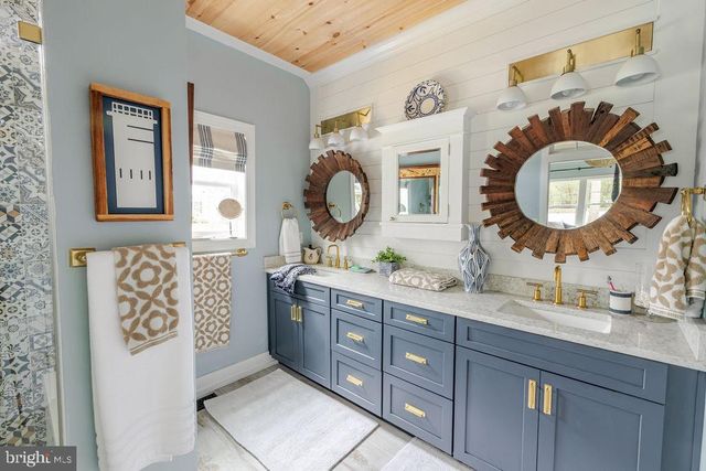 31673 SLOAN COVE RD, Lewes, DE 19958