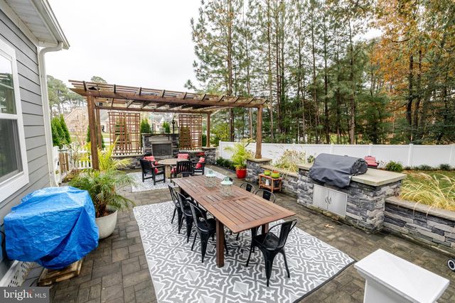 31673 SLOAN COVE RD, Lewes, DE 19958