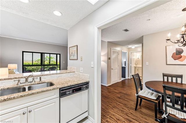 900 Arbor Lake DR 9-101, Naples, FL 34110