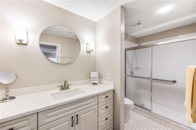 900 Arbor Lake DR 9-101, Naples, FL 34110