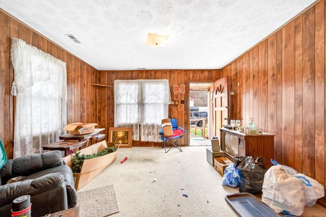 413 Commerce AVE, Iron Gate, VA 24448