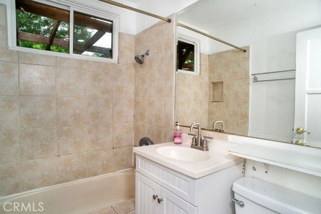 5836 Encino Avenue, Encino (los Angeles), CA 91316