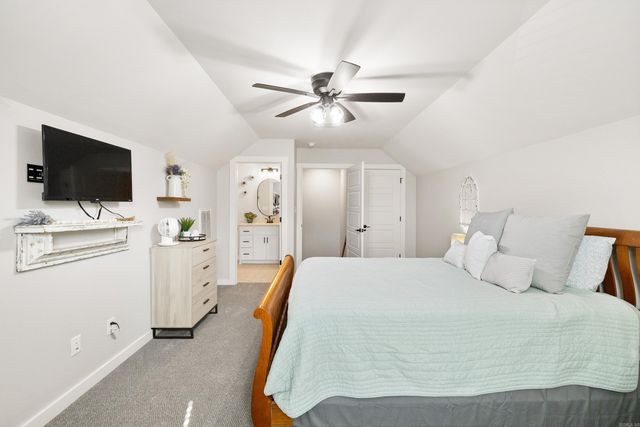 6000 Zumbehl Cove, Benton, AR 72019