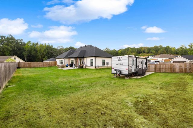 6000 Zumbehl Cove, Benton, AR 72019