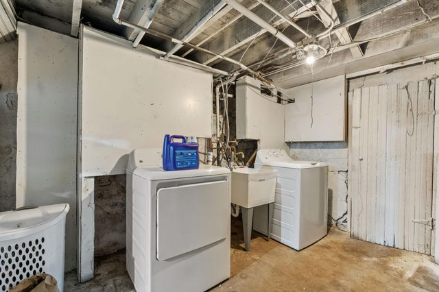 779 Thomas Avenue, Saint Paul, MN 55104