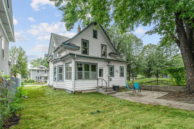 779 Thomas Avenue, Saint Paul, MN 55104