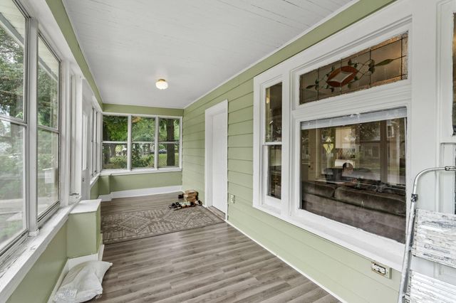 779 Thomas Avenue, Saint Paul, MN 55104