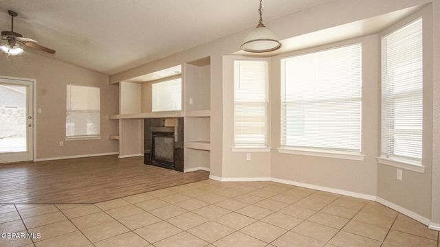 12841 TIERRA AYALA Drive, El Paso, TX 79938
