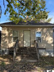 334 G Street, Lincoln, NE 68508