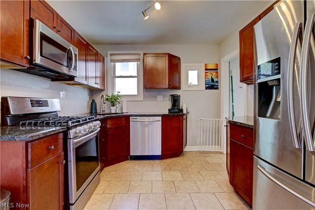 3630 W 148th Street, Cleveland, OH 44111