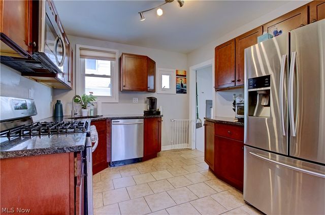 3630 W 148th Street, Cleveland, OH 44111