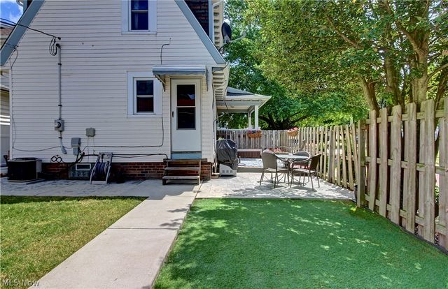 3630 W 148th Street, Cleveland, OH 44111