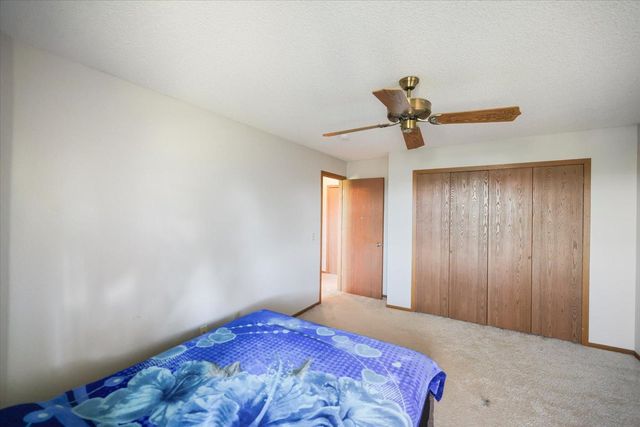 14831 Endicott Way 316, Apple Valley, MN 55124