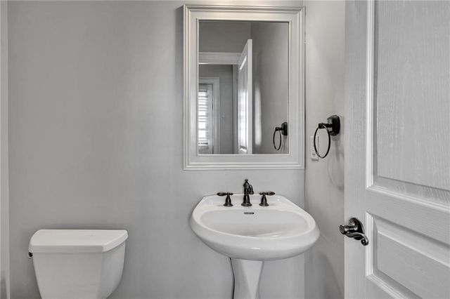 247 Chandler Walk, Loganville, GA 30052