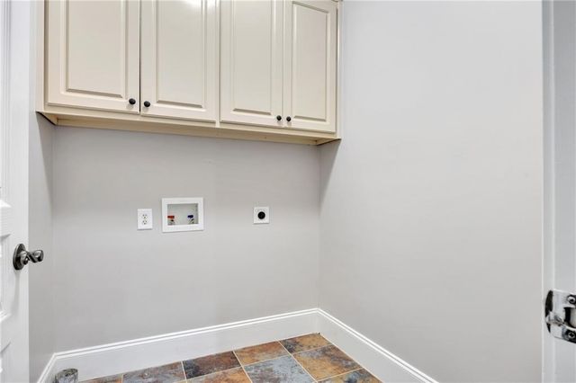 247 Chandler Walk, Loganville, GA 30052
