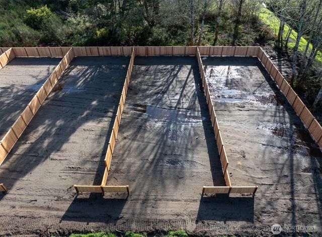 704 N 3rd Street, Westport, WA 98595