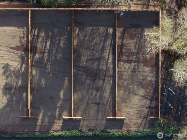 704 N 3rd Street, Westport, WA 98595