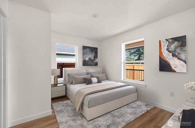 704 N 3rd Street, Westport, WA 98595