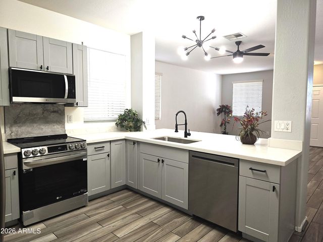 3709 S 52ND Lane, Phoenix, AZ 85043