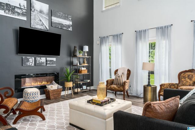 4044 OLD CAHABA PARKWAY, Helena, AL 35080