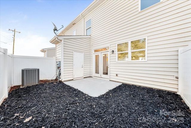 108 Prairie View Court, Belmont, NC 28012