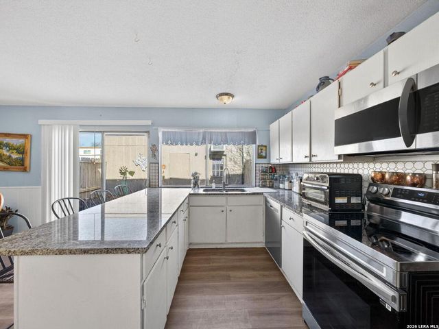 6529 Spring Hurst, San Antonio, TX 78249