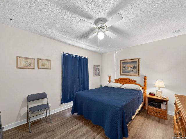 6529 Spring Hurst, San Antonio, TX 78249