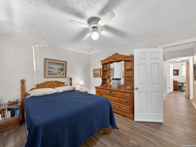 6529 Spring Hurst, San Antonio, TX 78249