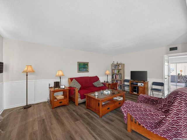 6529 Spring Hurst, San Antonio, TX 78249