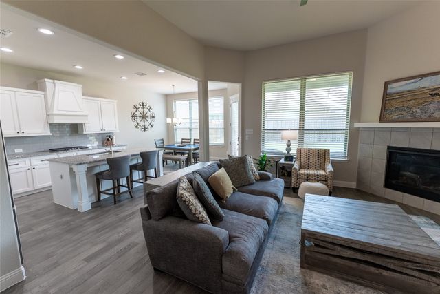 1002 Amber Knoll Drive, Rockwall, TX 75087