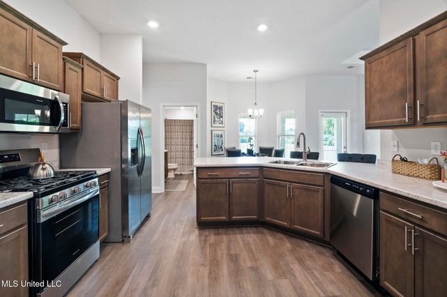 5971 Grove Lane, Horn Lake, MS 38637