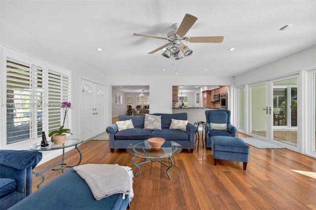 7300 SW 116th Ter, Pinecrest, FL 33156