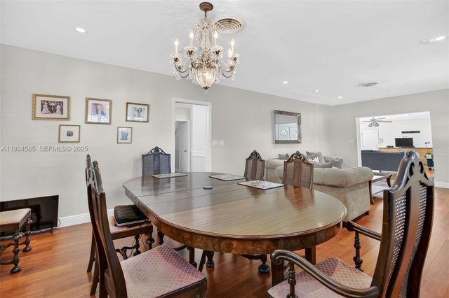 7300 SW 116th Ter, Pinecrest, FL 33156