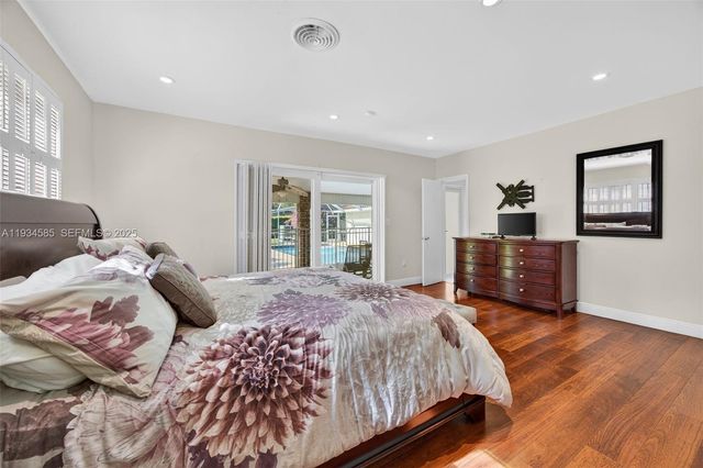 7300 SW 116th Ter, Pinecrest, FL 33156