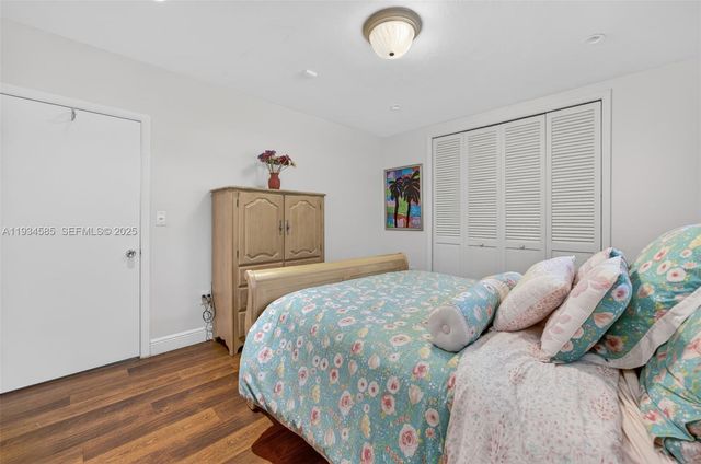 7300 SW 116th Ter, Pinecrest, FL 33156