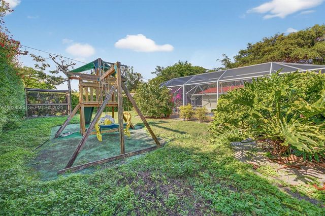 7300 SW 116th Ter, Pinecrest, FL 33156