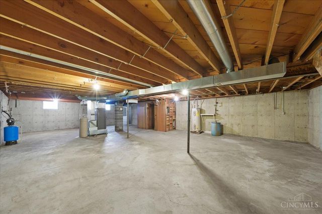 4242 Elk Creek Road, Madison Twp, OH 45067
