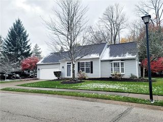 10505 White Ash Trail, Twinsburg, OH 44087