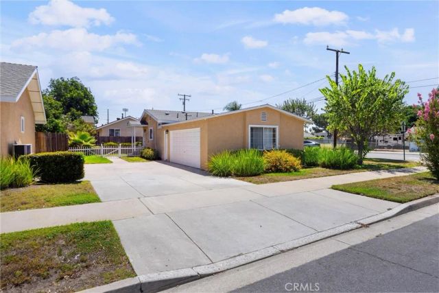 1813 1St, A Street, La Verne, CA 91750