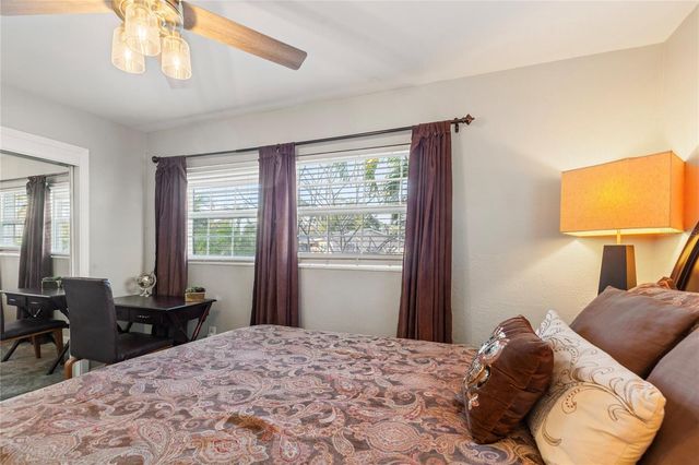 1832 69TH AVENUE S, St Petersburg, FL 33712