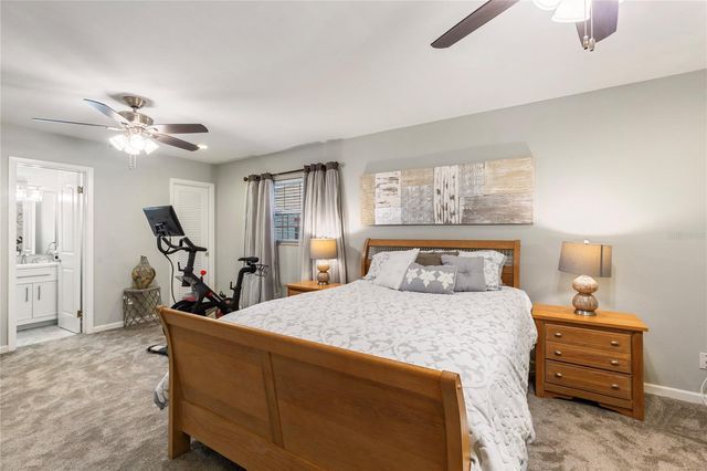 1832 69TH AVENUE S, St Petersburg, FL 33712