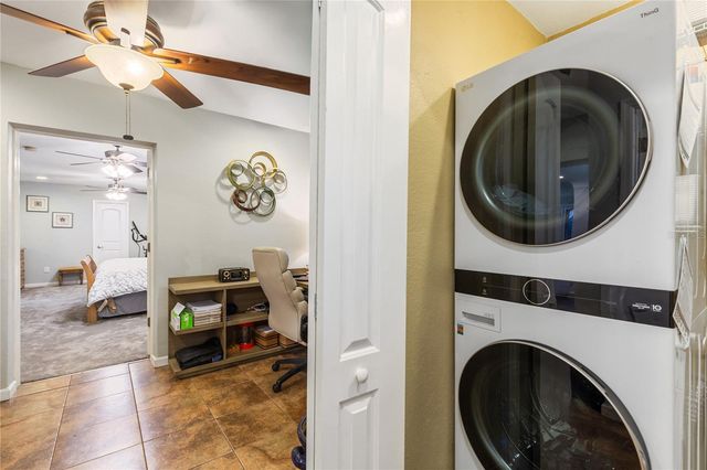 1832 69TH AVENUE S, St Petersburg, FL 33712