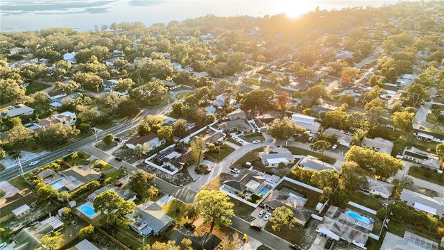 1832 69TH AVENUE S, St Petersburg, FL 33712