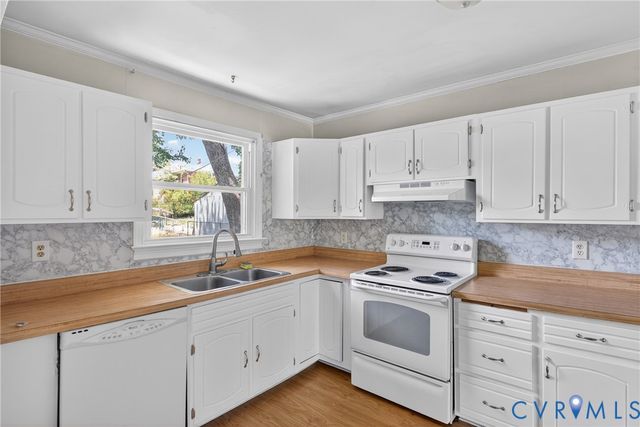 3306 Birchbrook Rd, Henrico, VA 23228