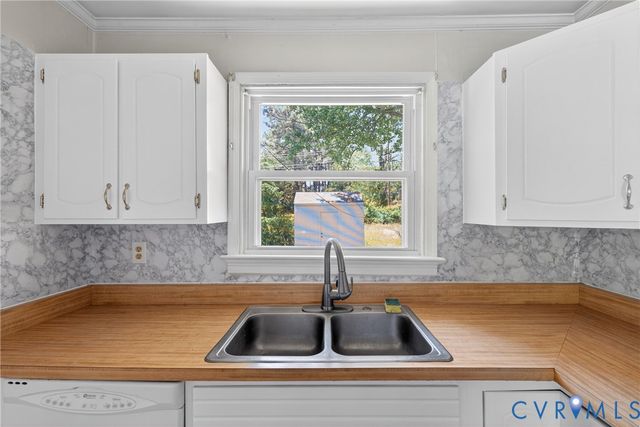 3306 Birchbrook Rd, Henrico, VA 23228