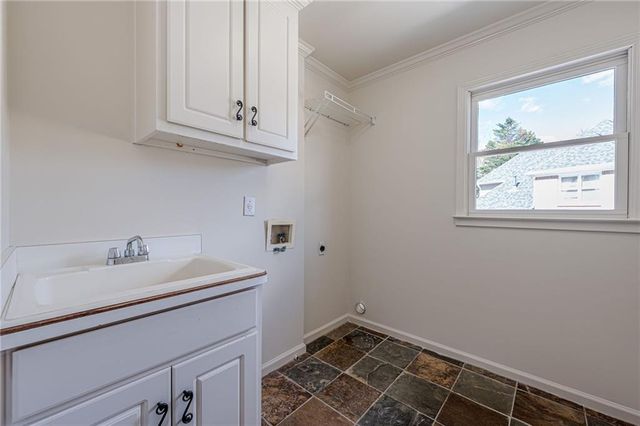 6270 Deerwoods Trail, Alpharetta, GA 30005