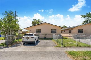 1734 N 16th Court, Hollywood, FL 33020
