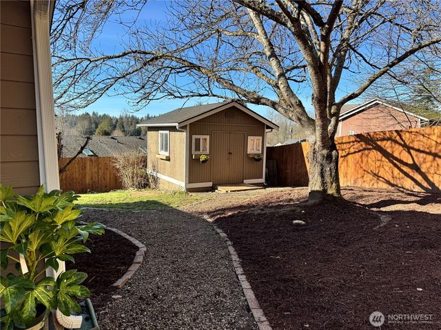 10521 Lake View Drive, Lake Stevens, WA 98258